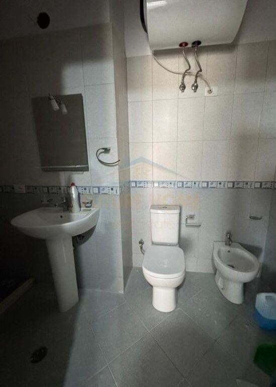 For sale, Apartment 2+1+2, "Shefqet Kuka" Street, Fresk