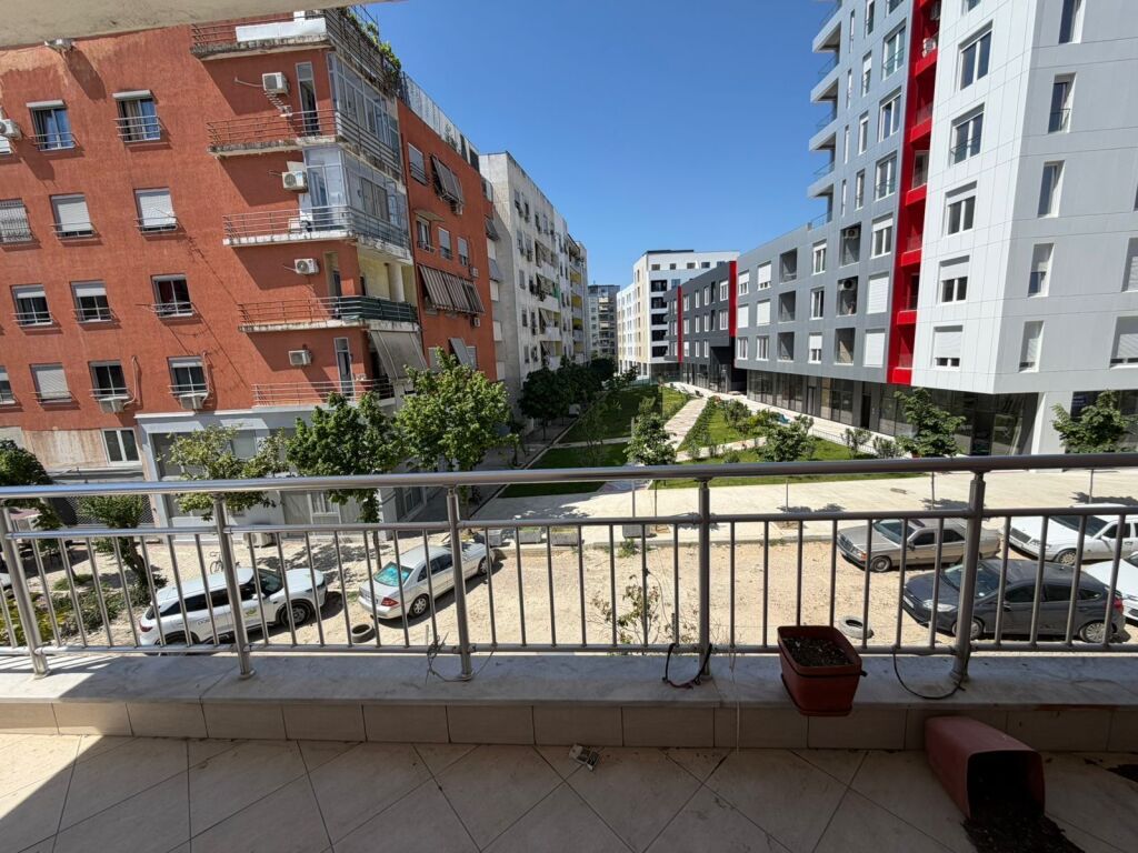 🏡 Shitet apartament 2+2+1 me ballkon Rruga Jordan Misja, pranë Gener 2 - Widok 6