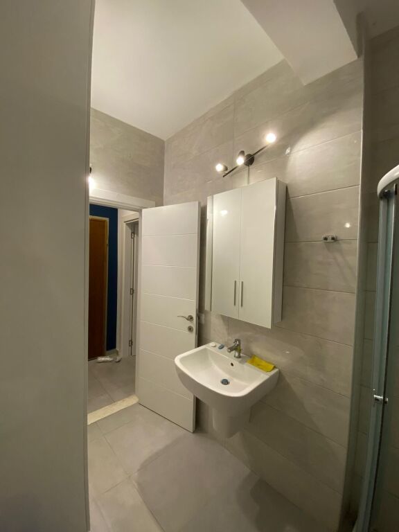 Apartment 1+1 for sale in Lalezi Bay