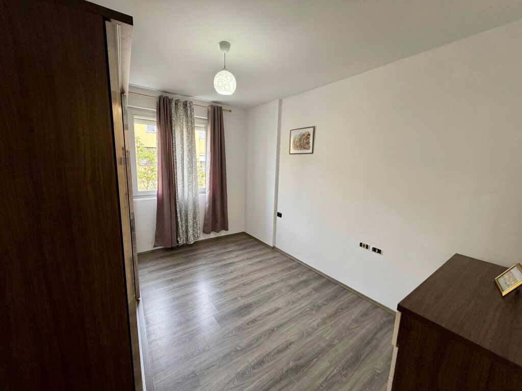 📣 SHITET Apartament 2+1 Me Ballkon 📍 Ish Fusha e Aviacionit ✨