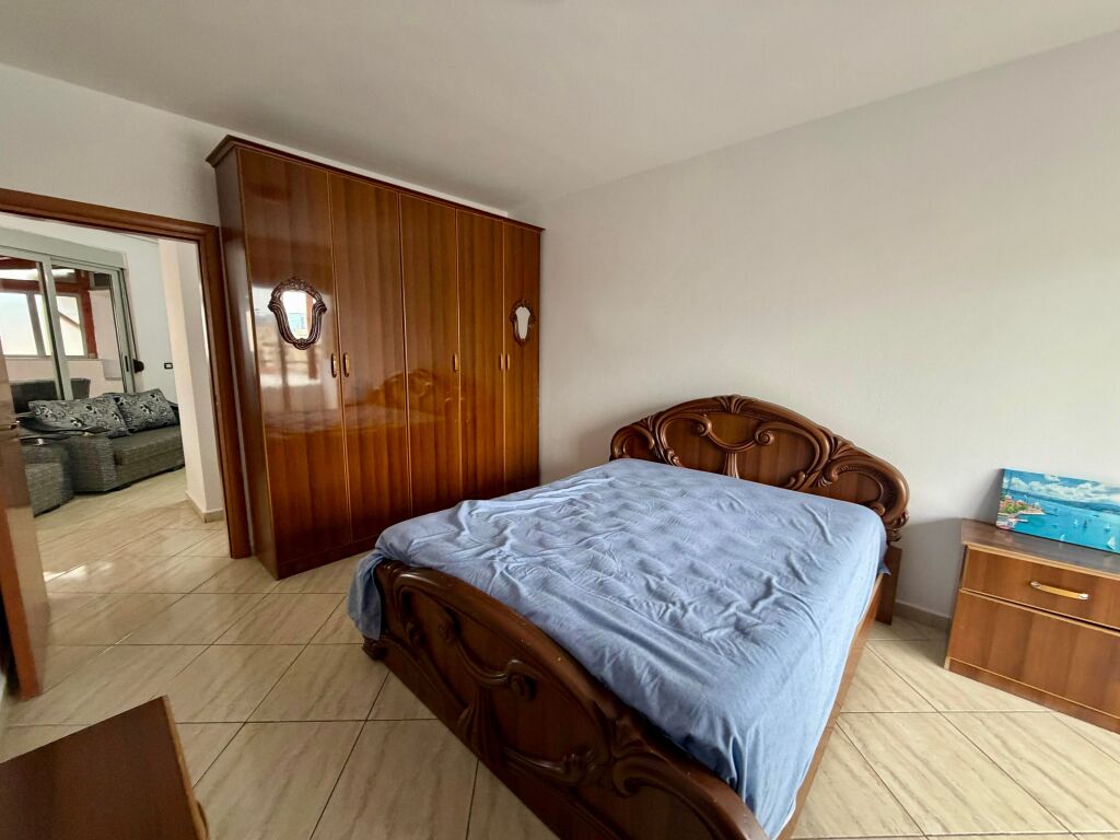 📣 AFFITTO Appartamento 2+1 📍 Vicino alla Scuola "Niket Dardani", Xhamllik ✨