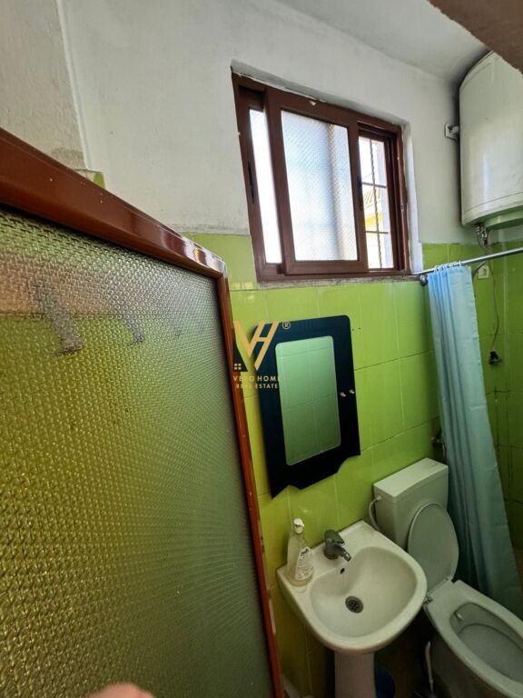 ENTRANCE 1+1 FOR RENT AT JORDAN MISJA 30,000 LEKE