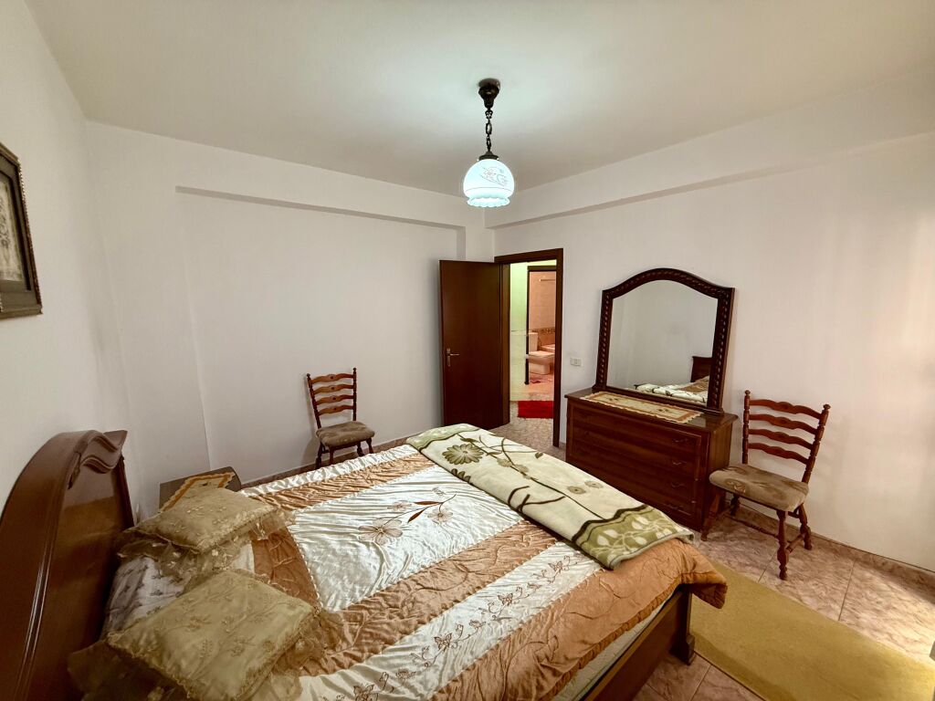 AFFITTO Appartamento 2+1+2 Con Balcone 📍 Ish Blloku, Tirana ✨