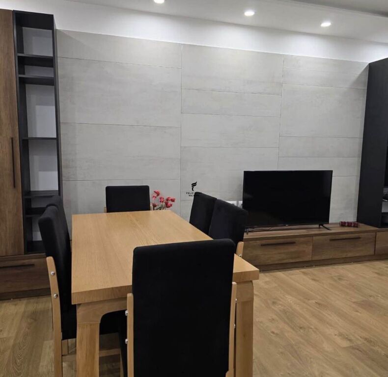 APPARTAMENTO IN AFFITTO 2+1+2 VIAL BAJRAM CURRI 70.000 LEKE FH-71781