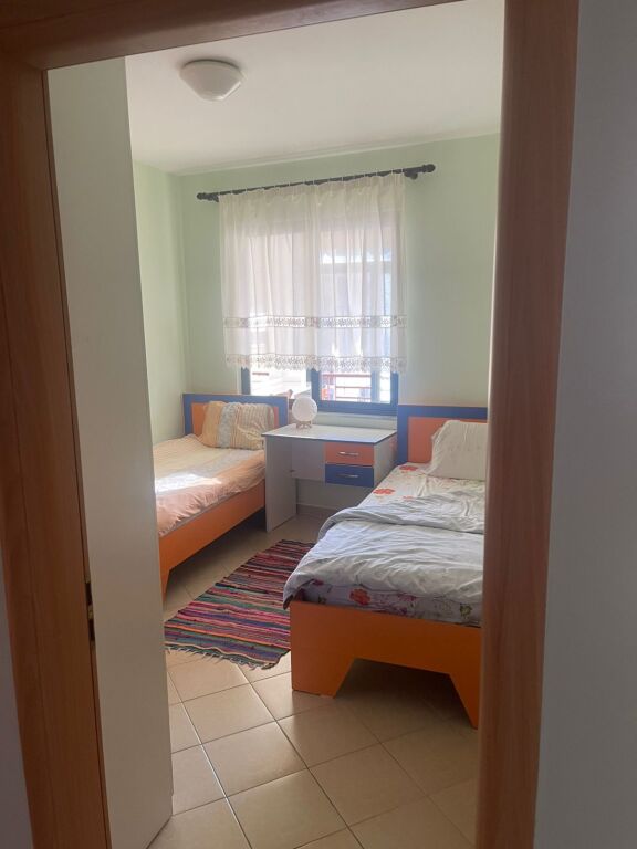 Apartment 2+1+2 ne shitje ne Astir, prane rrethrrotullimit te astirit