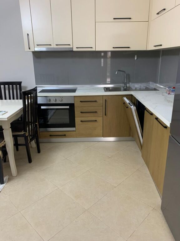 APARTAMENT 2+1 ME QIRA, Vilat Gjermane