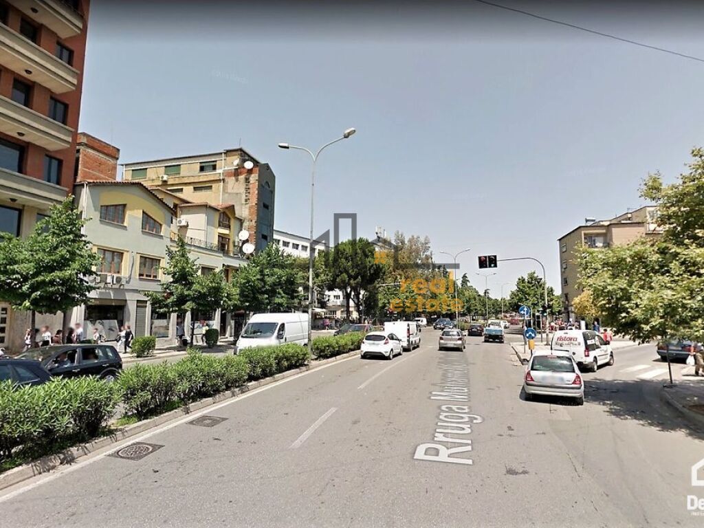 Negozio in vendita