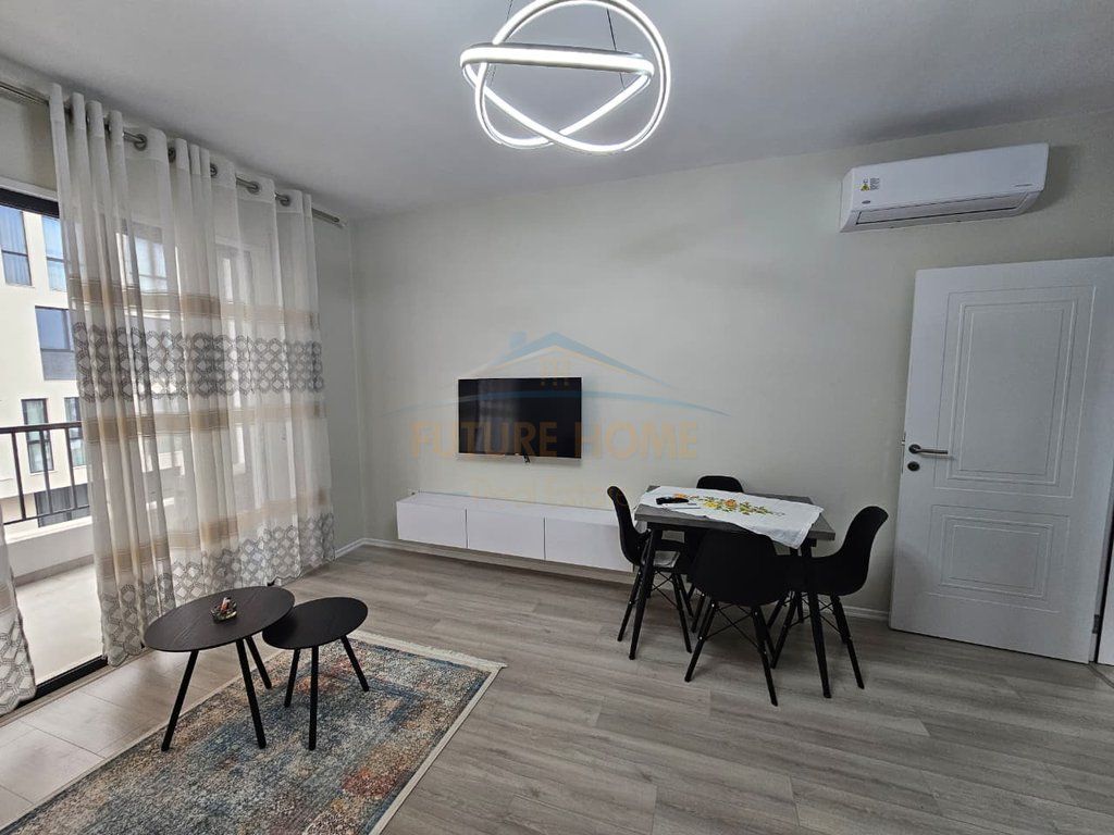 Qera, Apartament 2+1+2, Rruga e Durresit , Colosseo , Tiranë.
