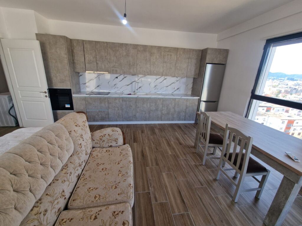 Apartamwnt 1+1 per qera Kompleksi Asl !