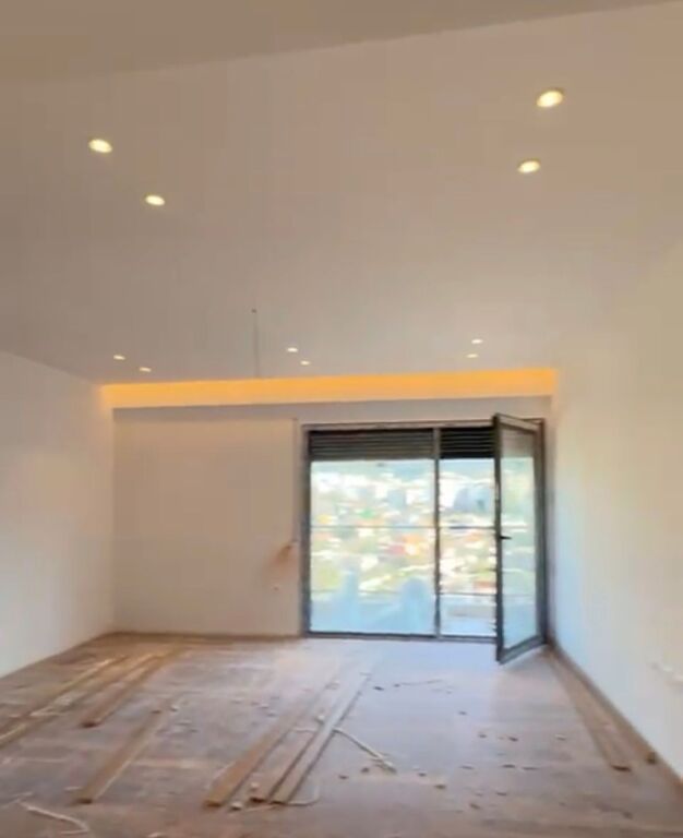 For sale, 2+1 apartment, Porcelan, Tirana.