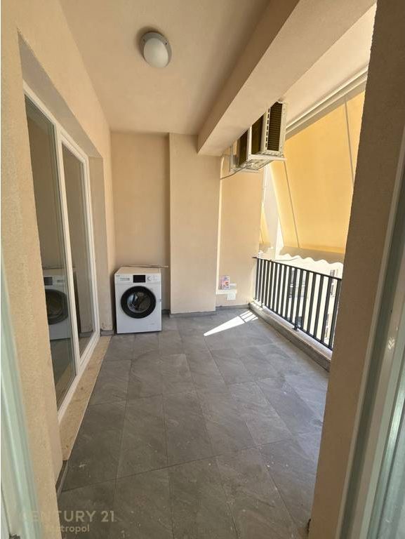 JEPET ME QIRA APARTAMENT 1+1, AURA RESIDENCE, LAPRAKË!