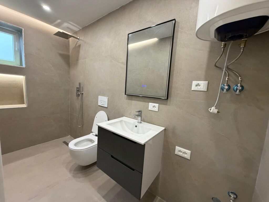 🔔Locale commerciale in affitto , 📍Mine Peza, Tirane