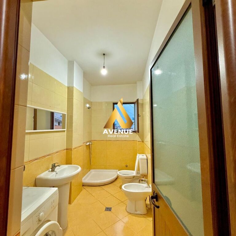 APARTAMENT 1+1 ME QIRA – PRANË KONVIKTEVE TË INXHINIERISË, TIRANË