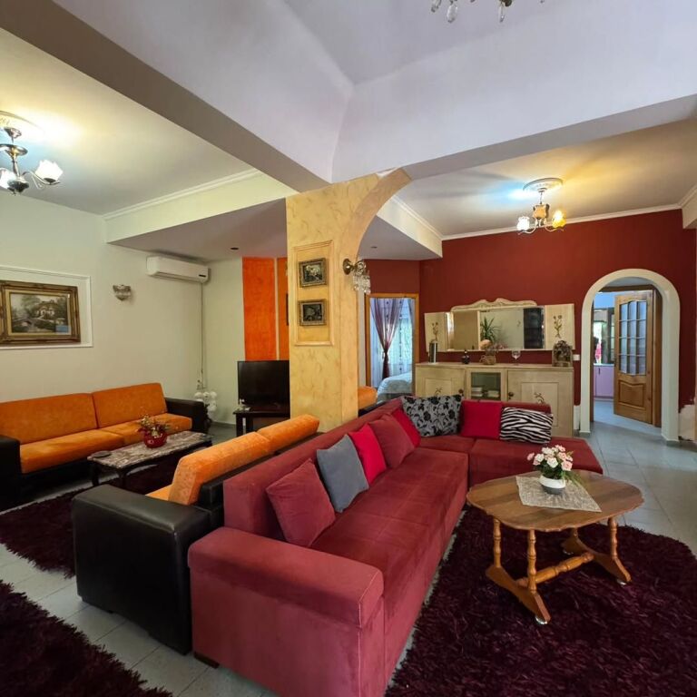 Shitet..!! 📍 Selitë (Universiteti Marin Barleti) Apartament 3+1+2