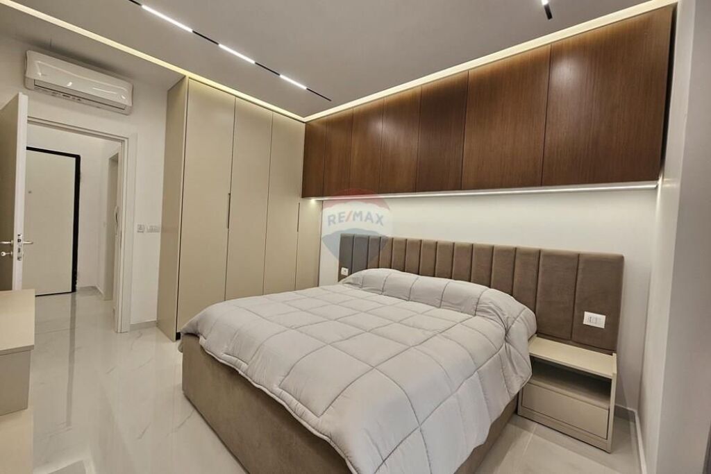 Apartament 1+1+post parkimi per qira tek Zogu i Zi