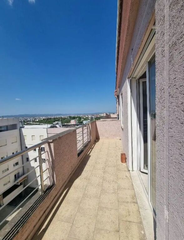 FOR SALE 2+1 TE FRESKU - TIRANE
