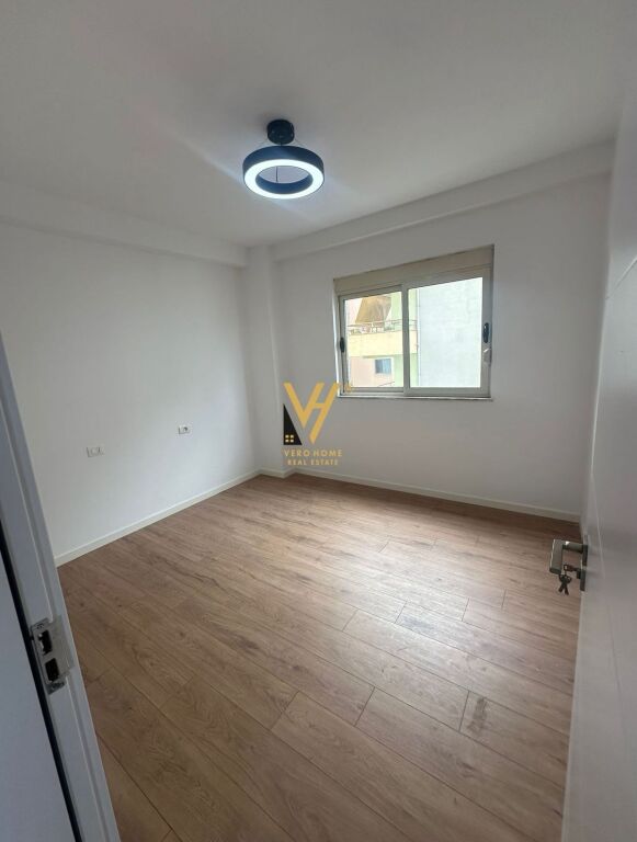 SHITET APARTAMENT 2+1+BLK TE KODRA E DIELLIT 175.000 EURO