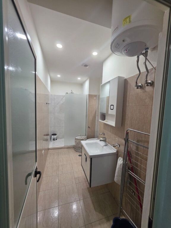 FOR RENT 1+1 IN THE CENTER OF TIRANA, BEHIND THE 9-STORY BUILDINGS, AT TIRANA PARKING,