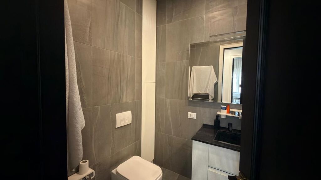 Apartament 2+1+2 me qira , Kompleksi Delijorgji