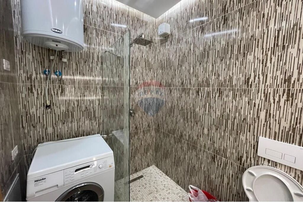 Apartament 2+1 për shitje në Linzë (Fresk)