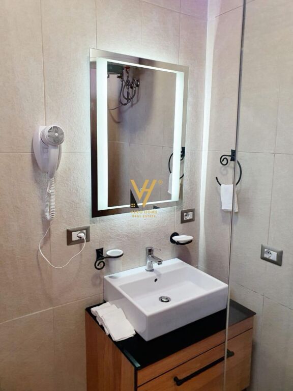 JEPET APARTAMENT 1+1+BLK TE RRUGA E BARRIKADAVE 600 EURO