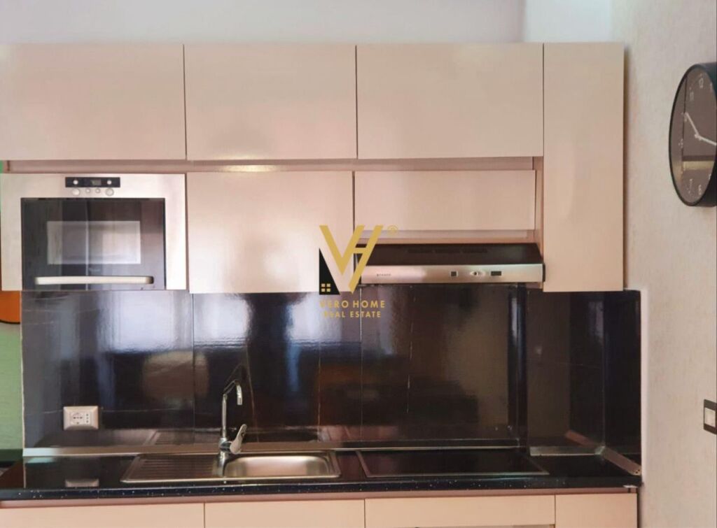 JEPET APARTAMENT 1+1+BLK TE RRUGA E BARRIKADAVE 600 EURO