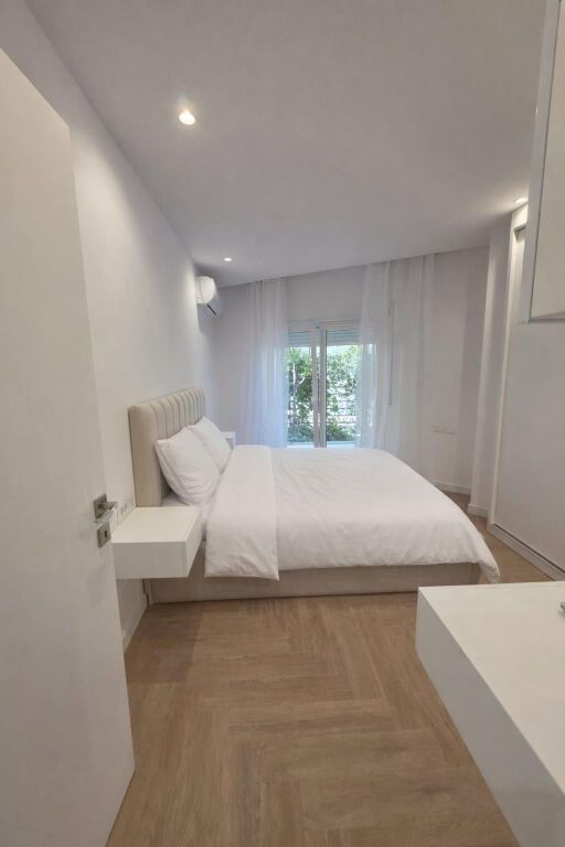 APARTAMENT PER QERA KODRA E DIELLIT