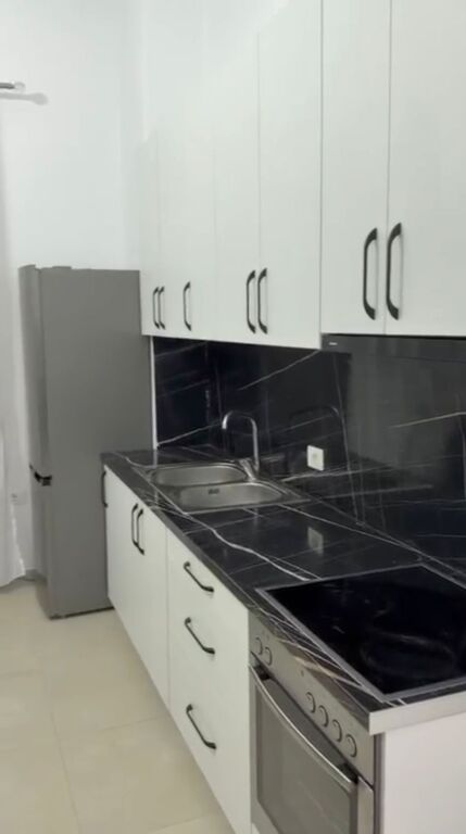 APPARTAMENTO IN AFFITTO ASTIR CON PARCHEGGIO