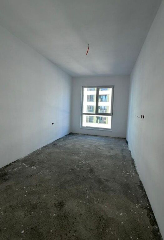 Shitet apartament 3+1+2 tualete &amp; depo Splendor Residence