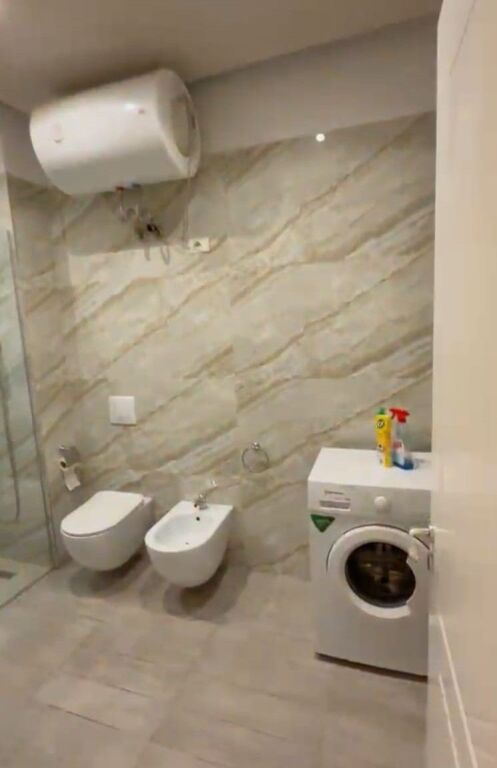 🏡 Jepet me Qira Apartament 1+1 + Post Parkimi – Green City