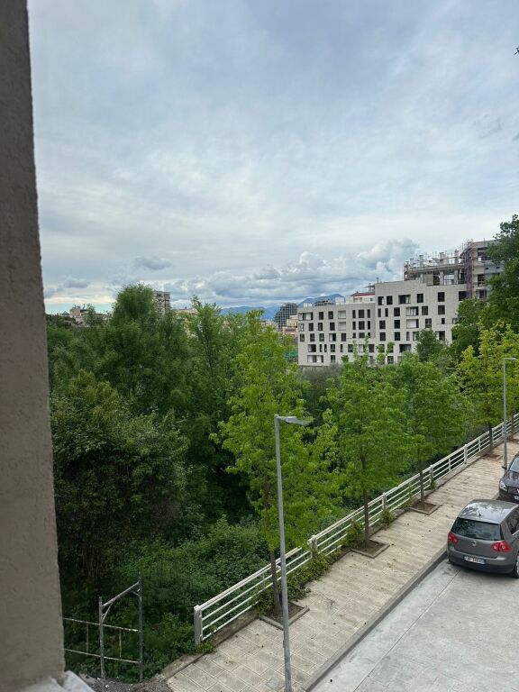 1+1,arredato,parcheggio gratuito,lago ithate,500 euro