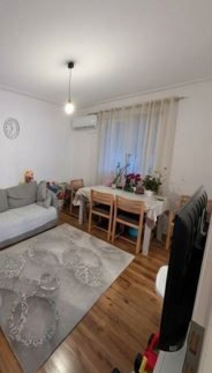 apartment 2+1 for sale,16,500,000 ALL or 172,000 euro Rr. Kongresi i Lushnjes, Former Park