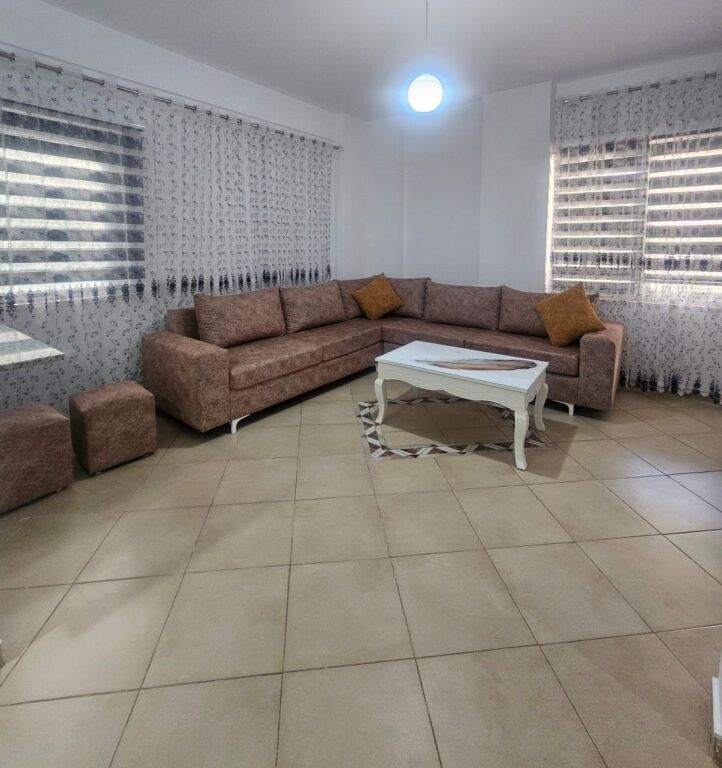 🏡 Jepet me Qira Apartament 1+1 – Liqeni i Thatë