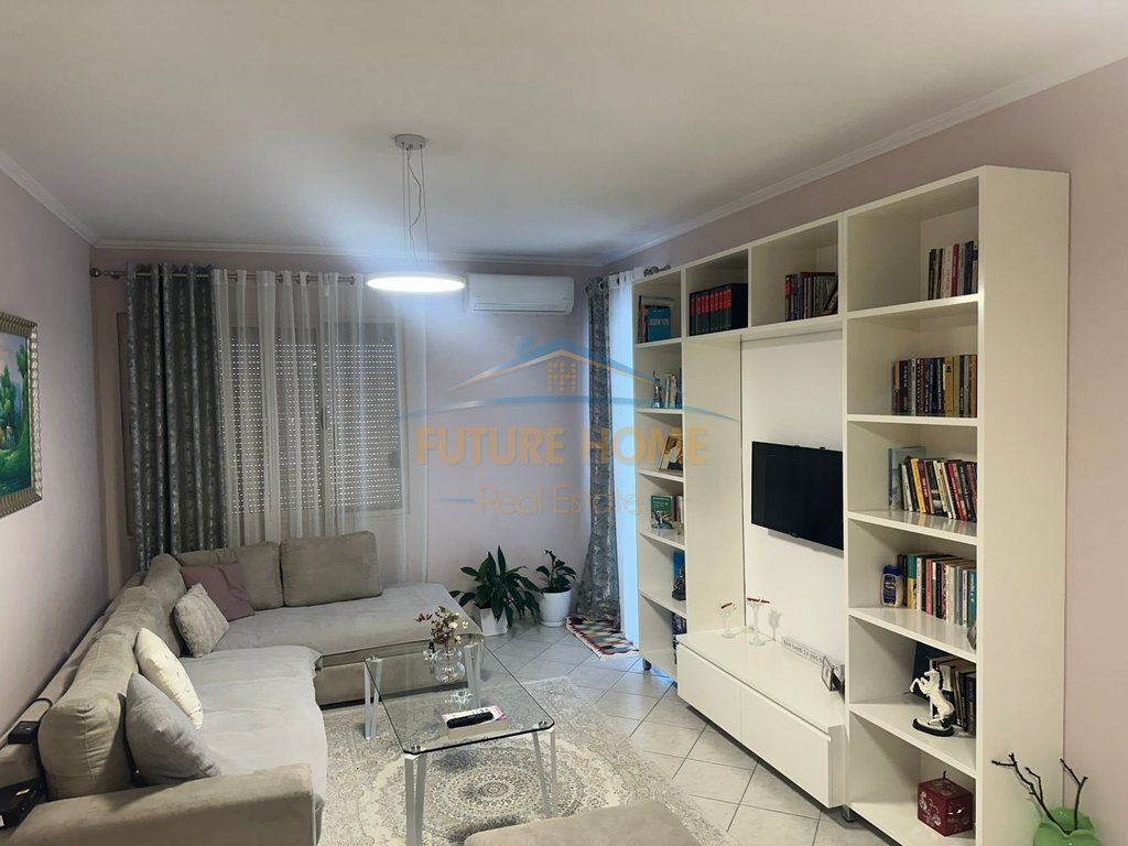 Qera, Apartament 1+1, Unaza e Re, Tirane