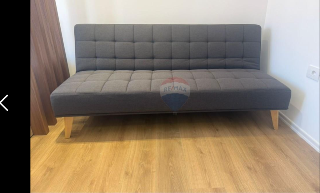 Studio apartments for rent at 5 Maji