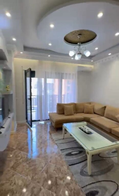 🏡 Jepet me Qira Apartament 1+1 + Post Parkimi – Green City