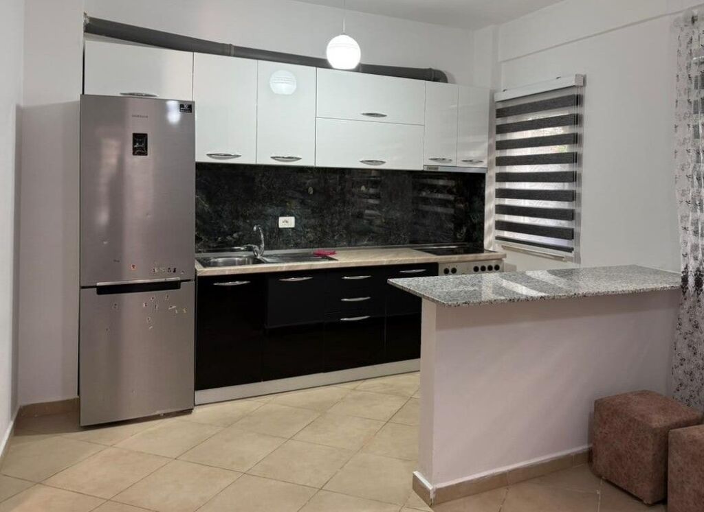 🏡 Jepet me Qira Apartament 1+1 – Liqeni i Thatë