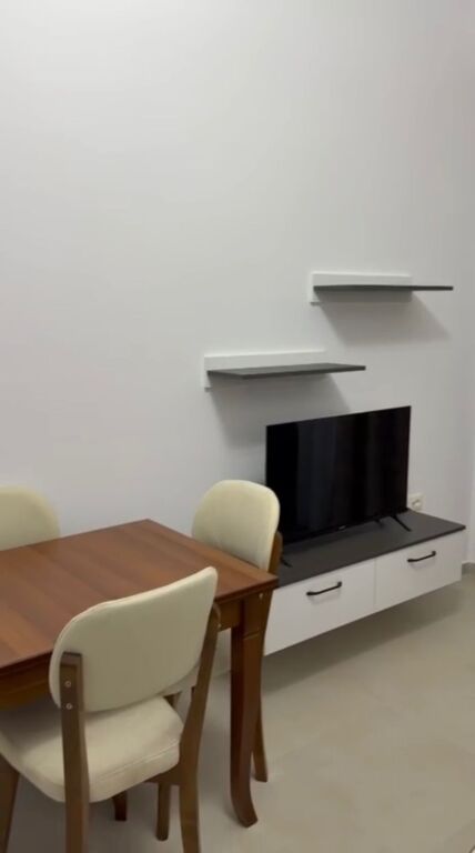 APPARTAMENTO IN AFFITTO ASTIR CON PARCHEGGIO