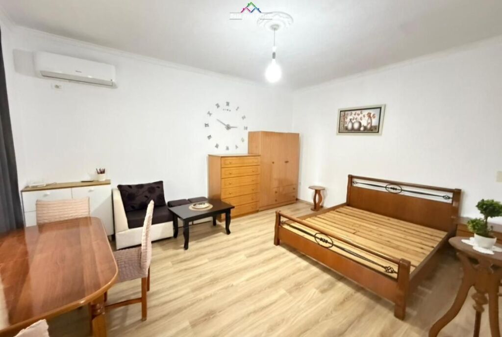 Kat Vile Me Qera 2+1 Ne Sauk te Ri (ID BV22617) Tirane