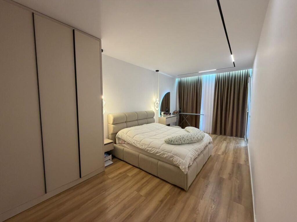 🏡 Shitet apartament 2+1 i mobiluar  📍 Univers City💰 145,000 €