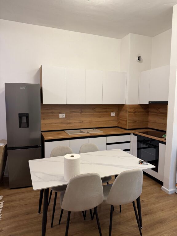 Appartamento In Affitto 1+1 A Ali Dem (ID B2101673) Tirana