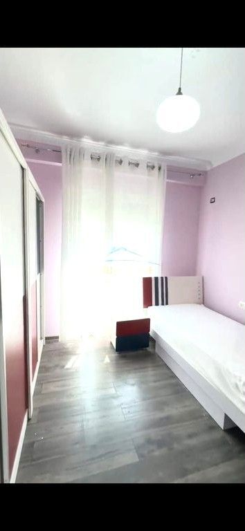 In vendita, Appartamento 2+1, Giardino Zoologico, Tirana.