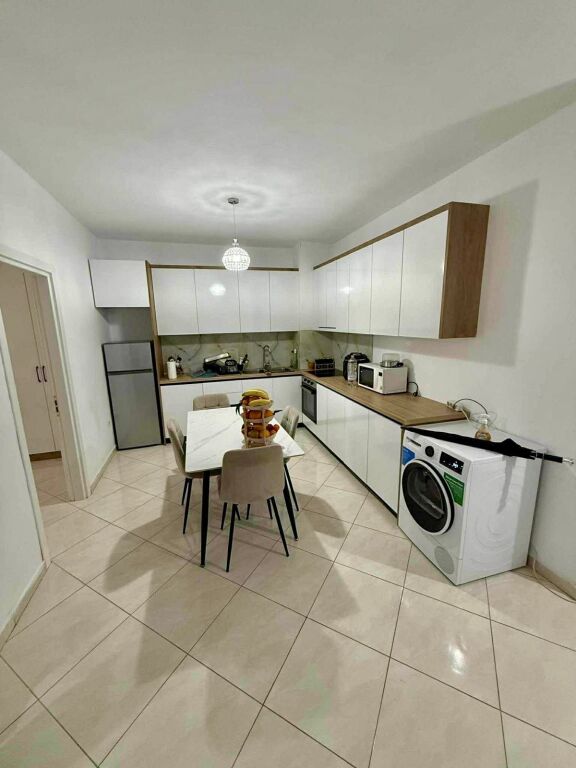 📣 QERA Apartament 2+1+2 Me Garazh Per 2 Makina 📍 Kompleksi Fratari, Astir ✨