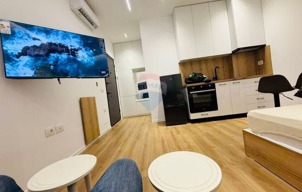 Studio apartment 5 May
