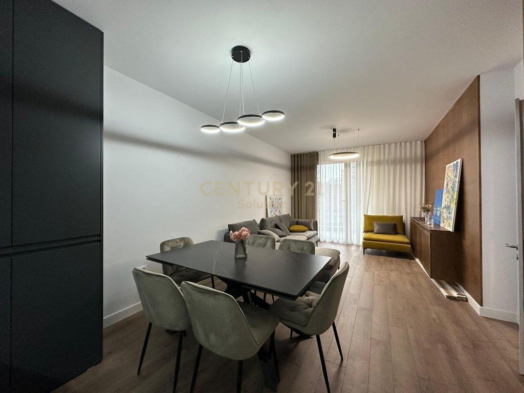 Modern 2+1+2 apartment for rent in the Astiri area, near Ozone.
