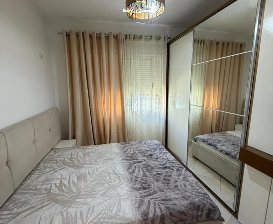 Appartamento in Affitto 1+1 Vicino a Via e Kavajes (ID B2101670) Tirana