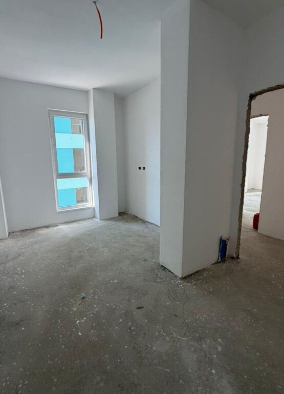 Shitet apartament 3+1+2 tualete &amp; depo Splendor Residence