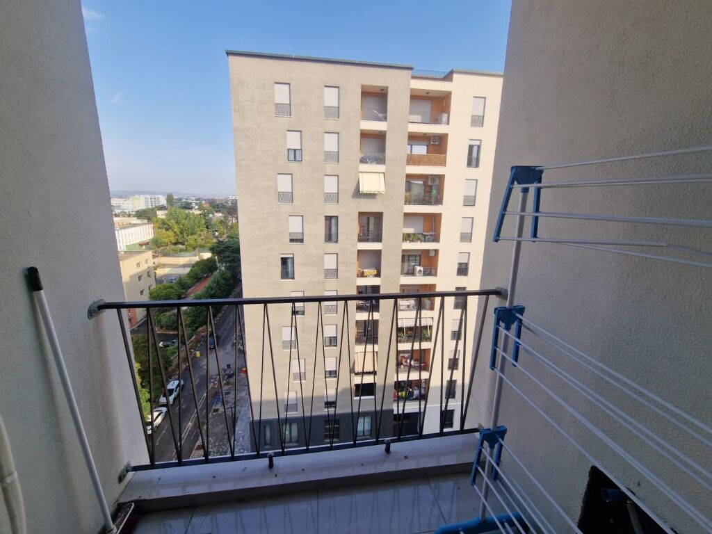 Apartament 1+1 me qera tek Asl prane Pediatris
