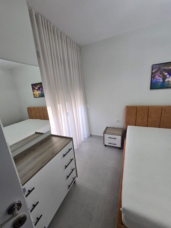 Apartament 2+1 me qira Rruga e Durresit