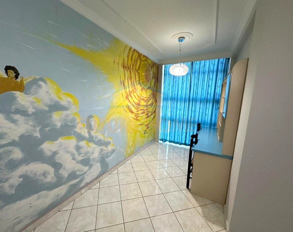 Shitet, Apartament 2+1+2+ Post Parkimi, Laprake, Tirane